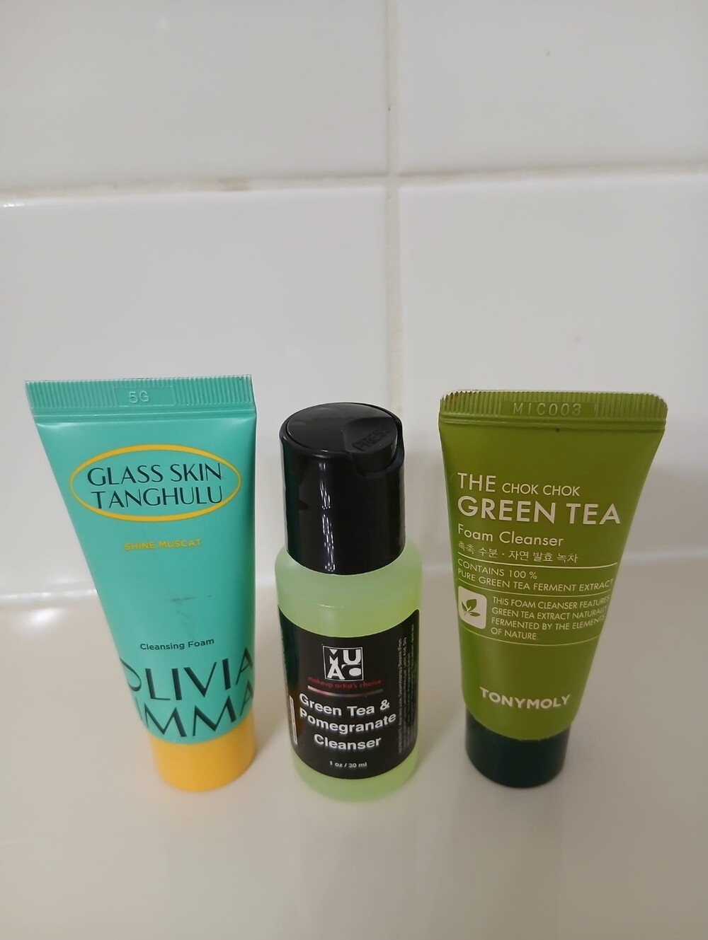 NEW 3 Travel Sized Face Washes